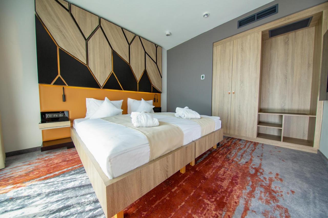 Avar Hotel Matrafured Luaran gambar